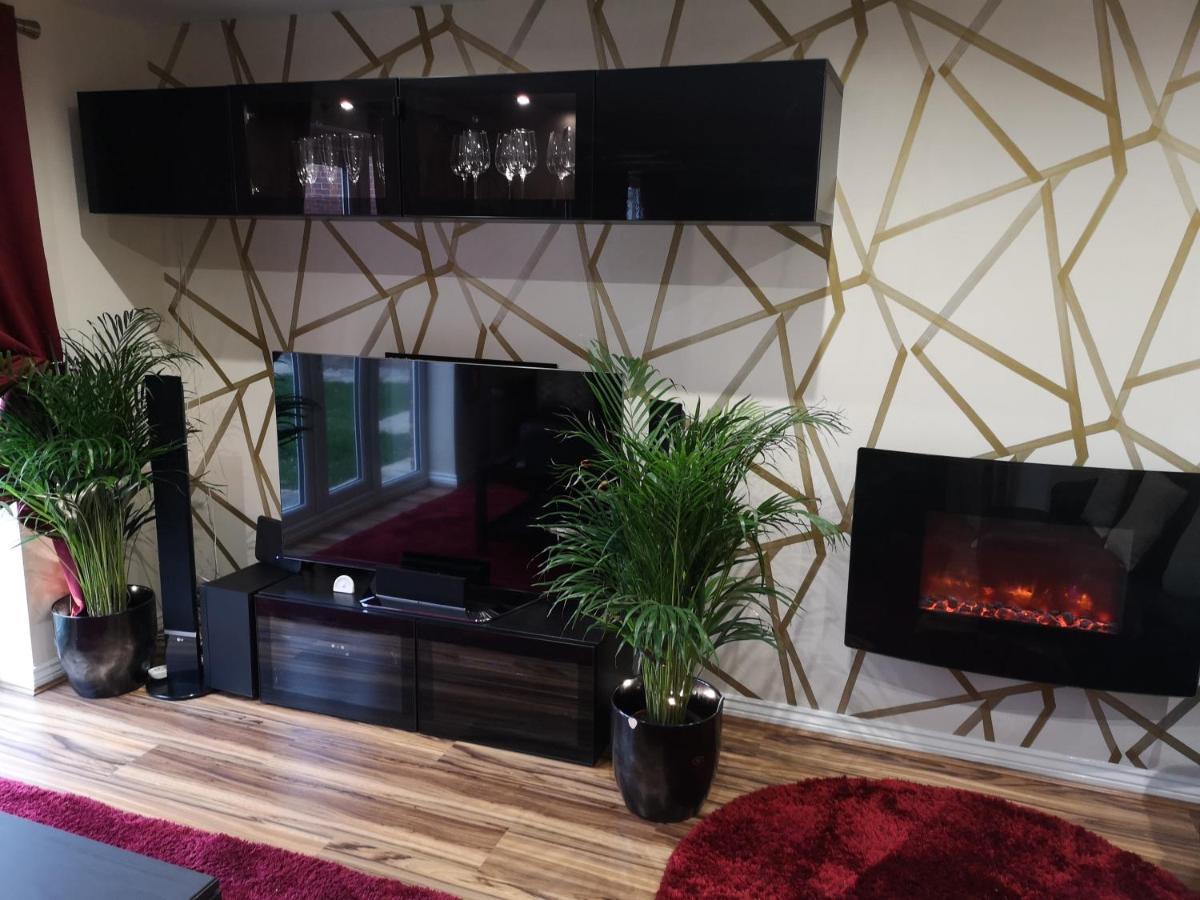 Apartament Nightingale Gardens - 4 Bed Detached House - Manchester Zewnętrze zdjęcie