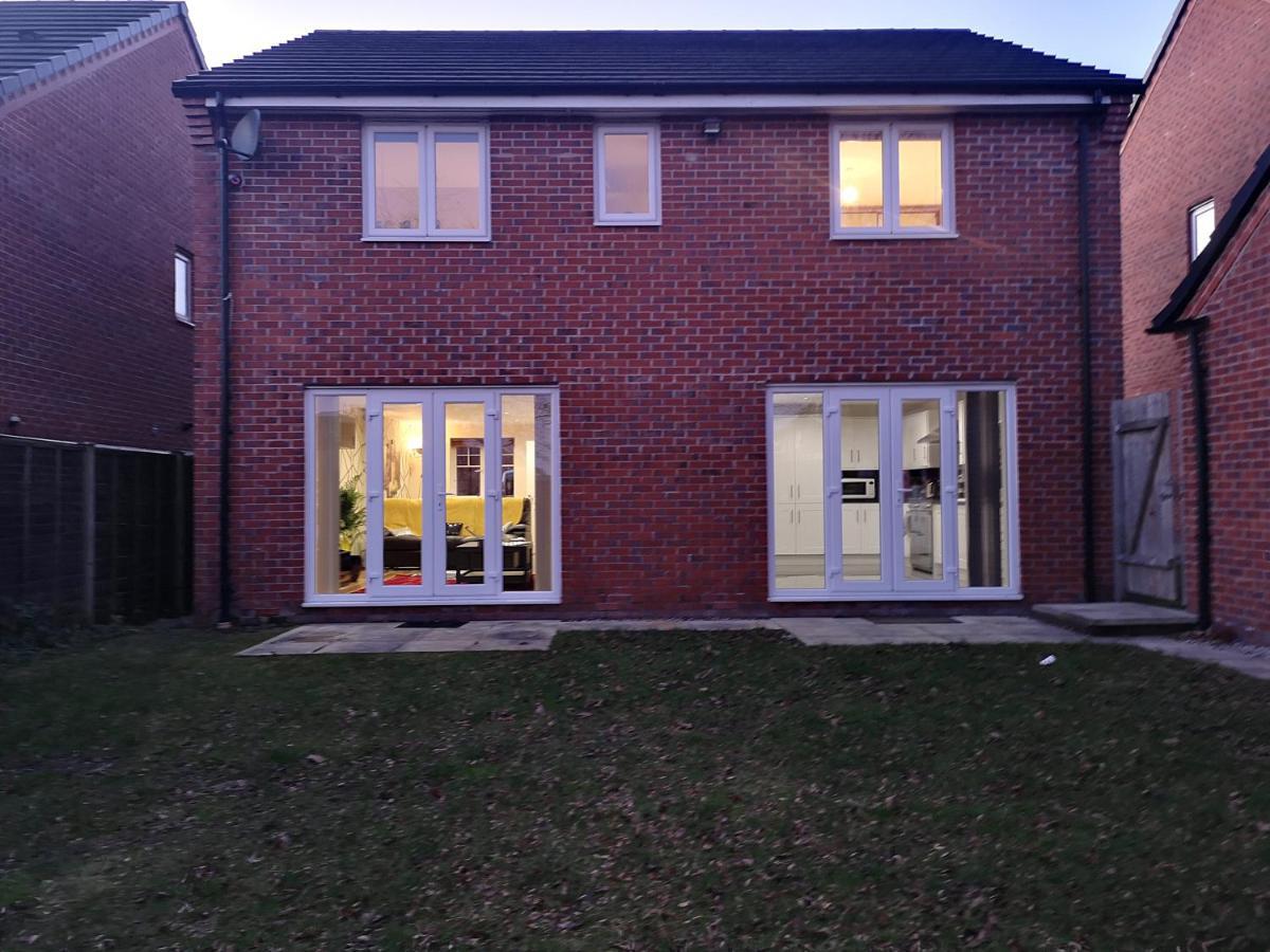 Apartament Nightingale Gardens - 4 Bed Detached House - Manchester Zewnętrze zdjęcie