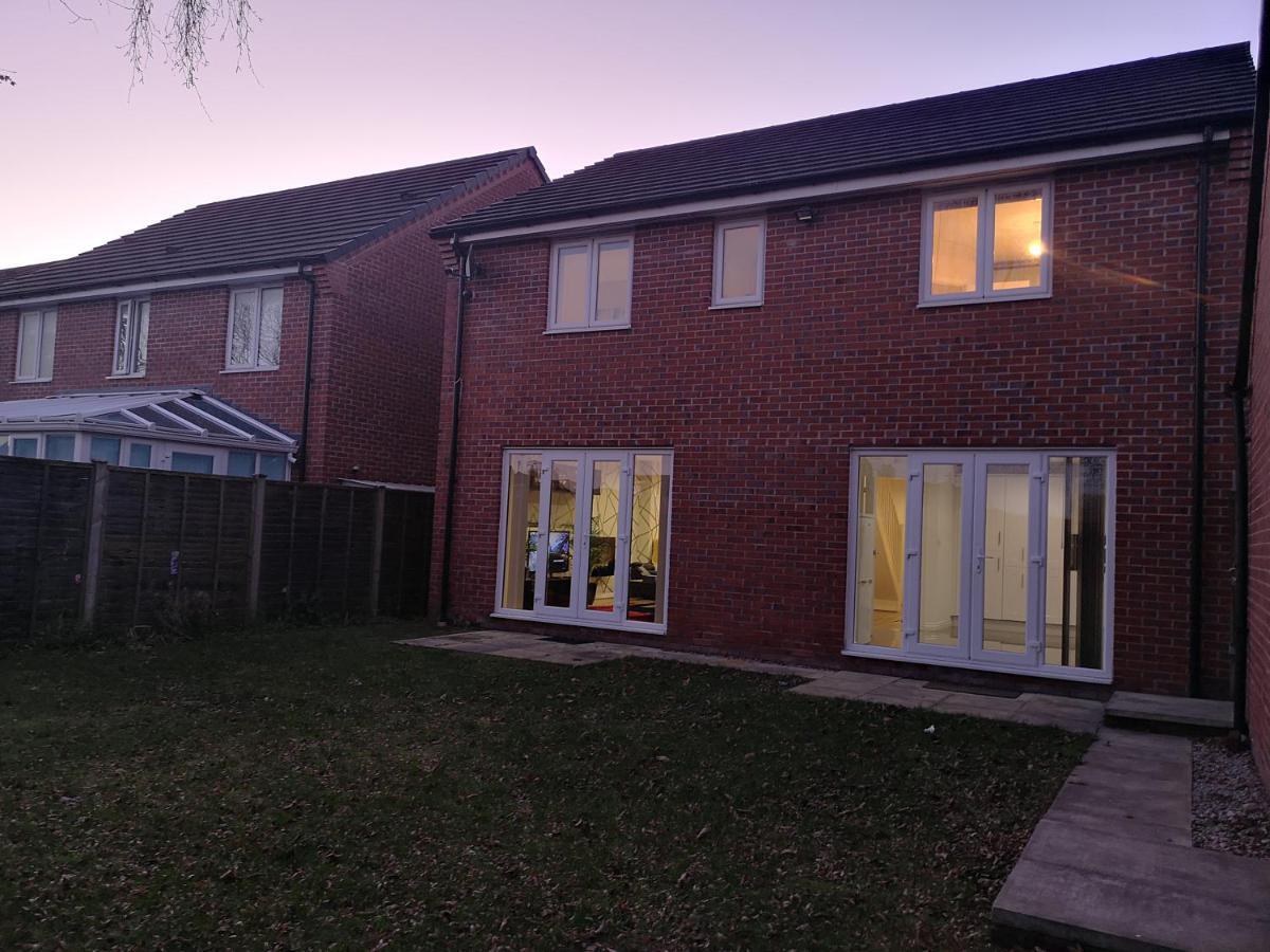 Apartament Nightingale Gardens - 4 Bed Detached House - Manchester Zewnętrze zdjęcie