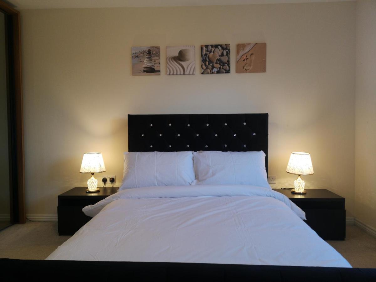 Apartament Nightingale Gardens - 4 Bed Detached House - Manchester Zewnętrze zdjęcie