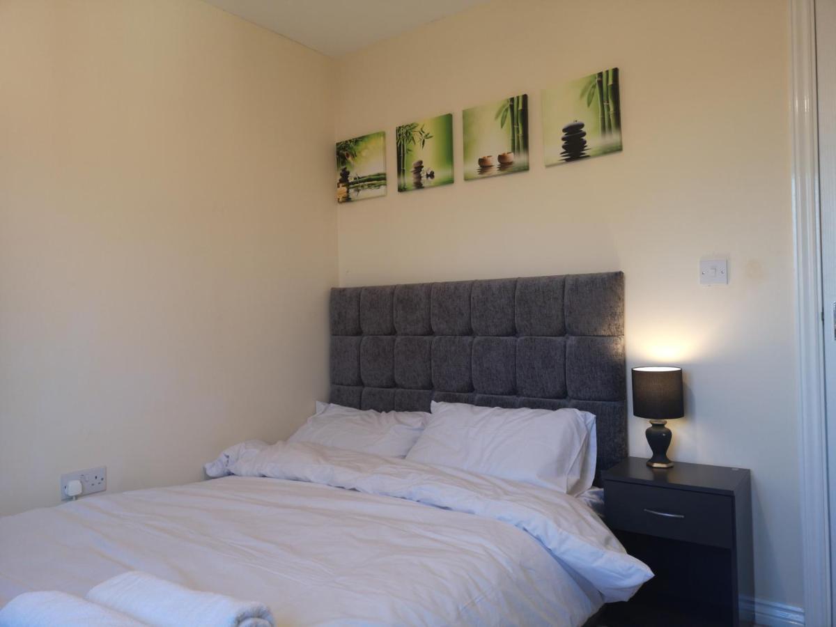 Apartament Nightingale Gardens - 4 Bed Detached House - Manchester Zewnętrze zdjęcie